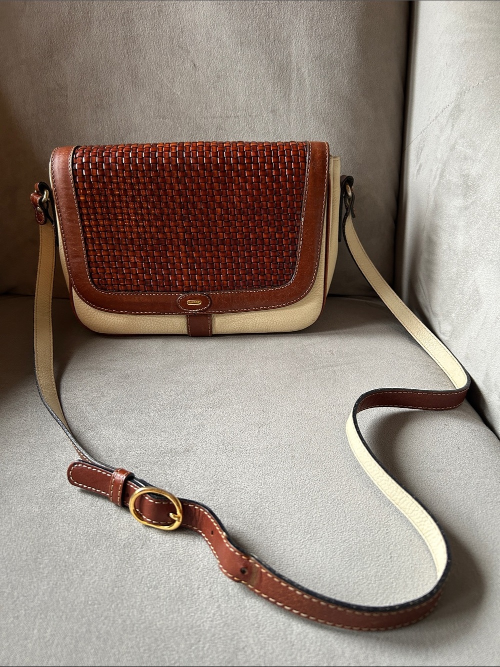Vintage Bally Leather Crossbody Bag Brown Cream Flap Shoulder Purse project